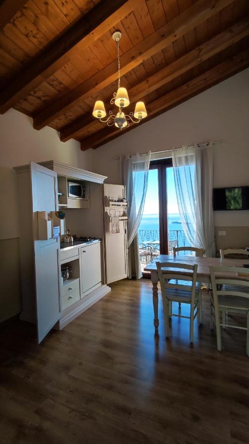 Agriturismo Il Casale Del Lago Gardone Riviera Exterior foto