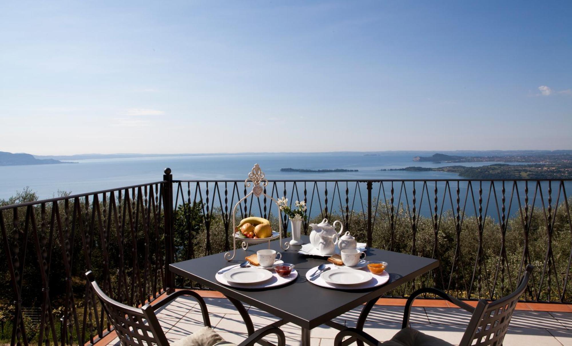Agriturismo Il Casale Del Lago Gardone Riviera Exterior foto